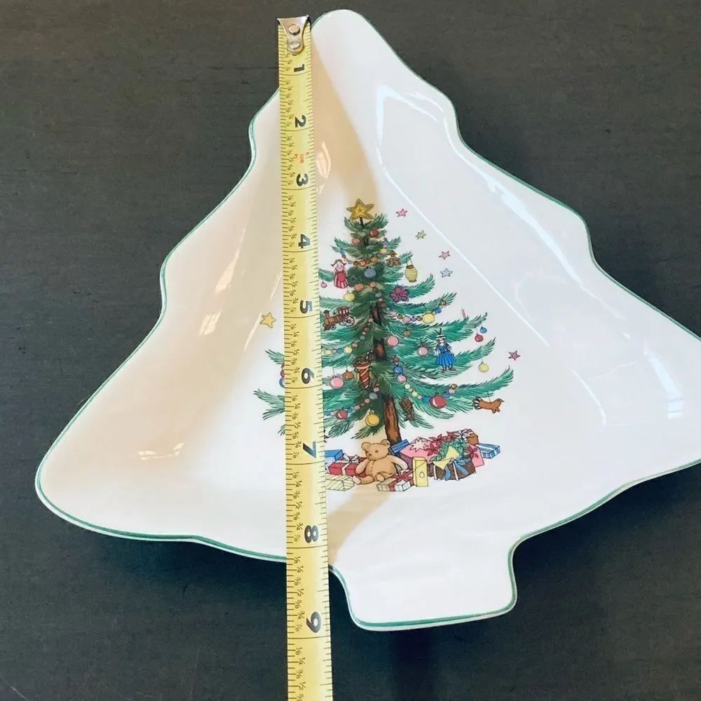 Nikko Christmas Tree Shaped Candy Dish Decor - Picture 4 of 4